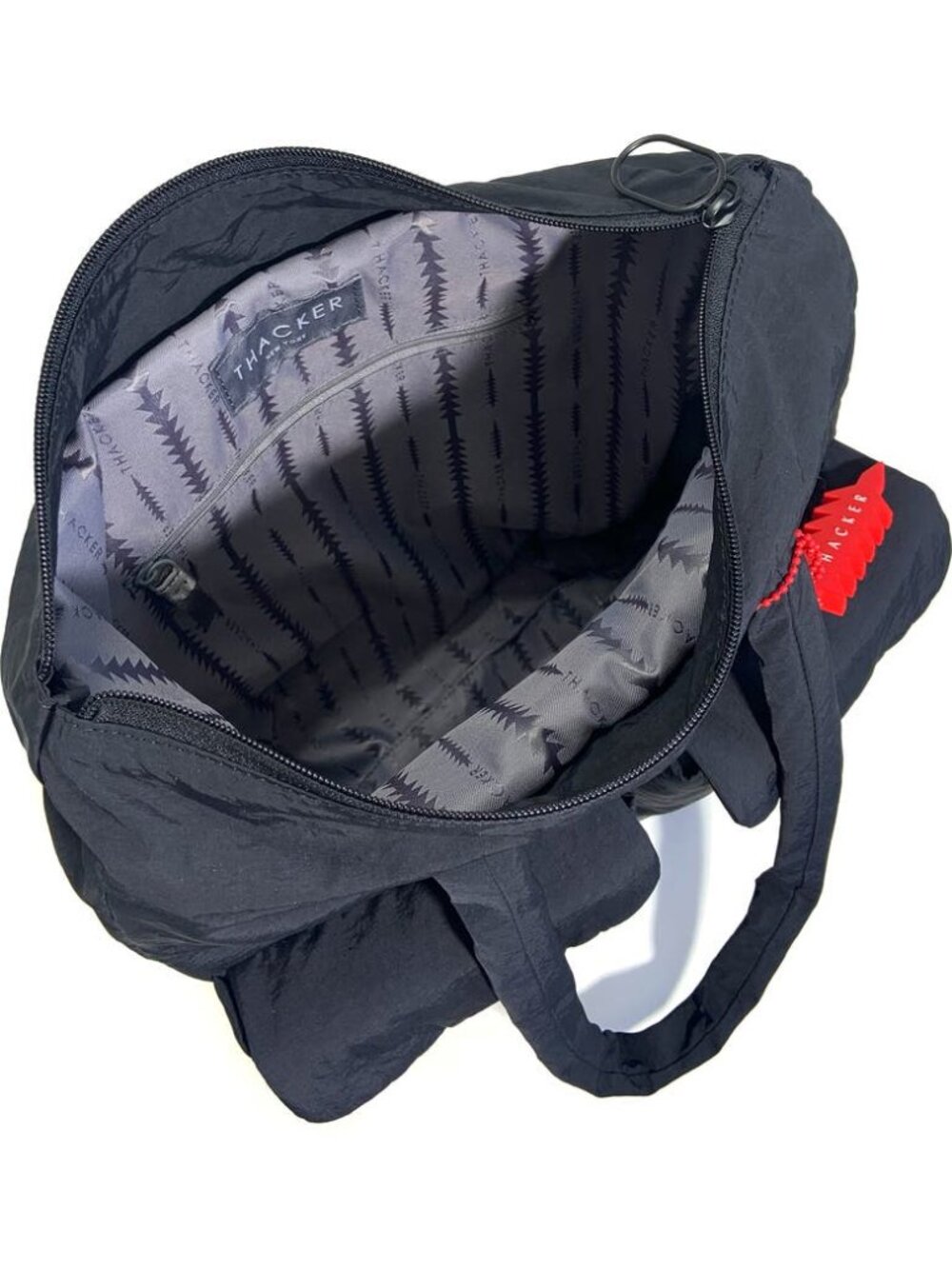 Thacker Avi Large Shoulder Tote Bag Pockets Inside & Outside Travel, Gym NWT - Picture 3 of 8